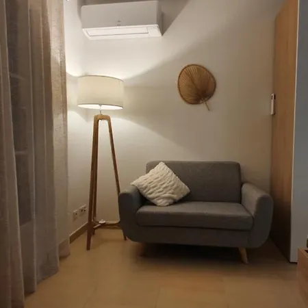 Apartmán Privee Avec Terrasse Et Jardin *